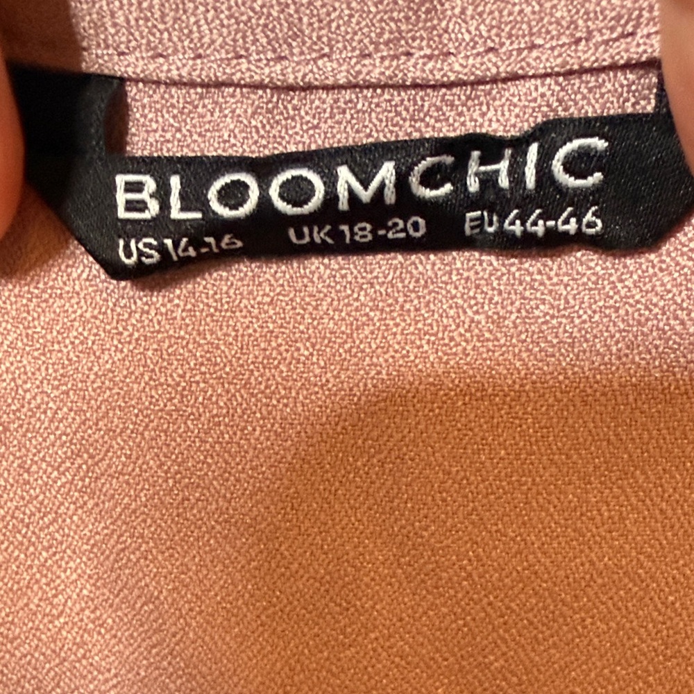 BloomChic Floral Embroidered Mauve Button Front Cami - Picture 5 of 7